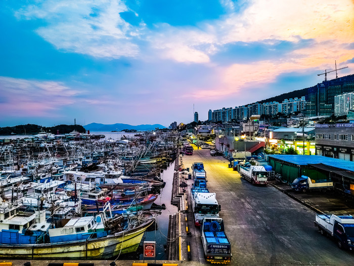 작가:김석원, 작품명:항해의 끝(여수시 국동항)